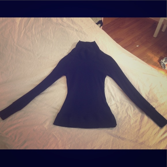 Columbia Sweaters - Columbia Turtle Neck!